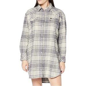 WRANGLER Plaid Button-Up Shirt Dress in Cream and Gray-Very oversized fit